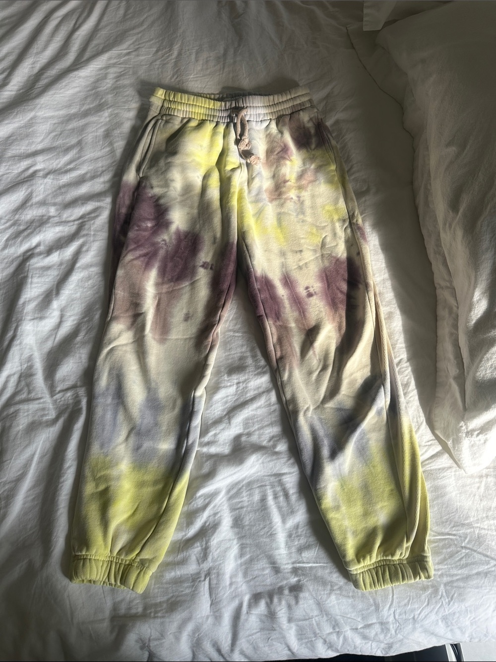TNA Kids Tie-Dye Sweatpants in Yellow, Purple, Cream
